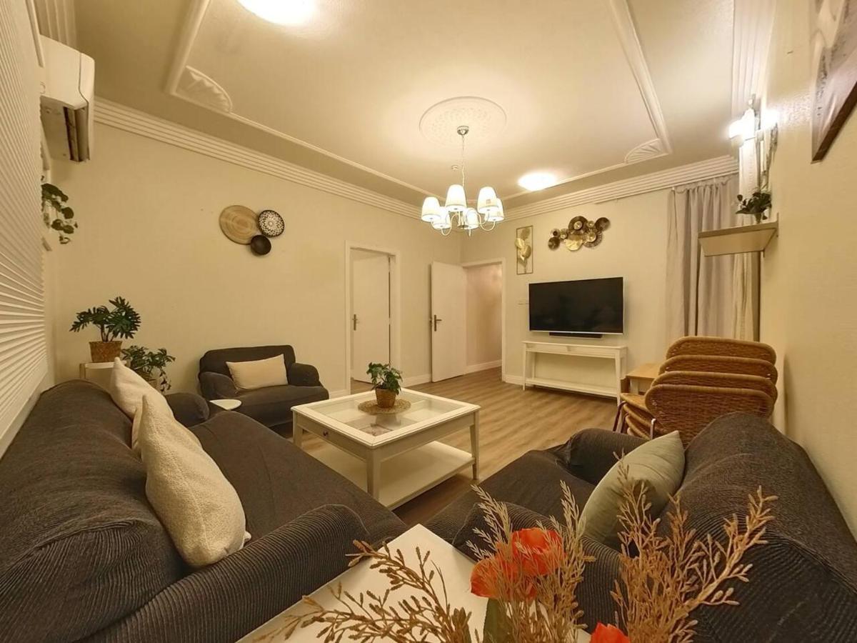 3 Bedroom & Big Kitchen Ikea Design Apartment *